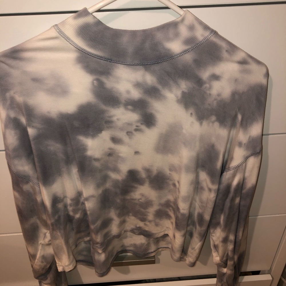 Tie dye crop crew neck